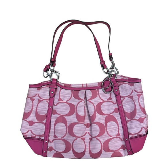 Coach signature pink handbag 👜✨ - Picture 1 of 14